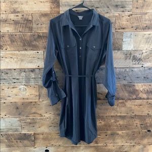 Eddie Bauer long sleeve dress